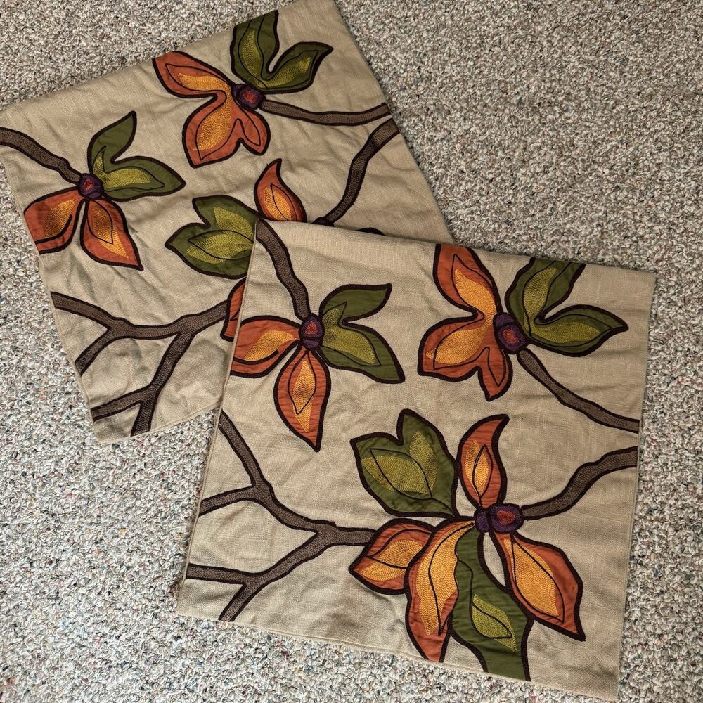 Crate and Barrel Set of 2 Thea Decorative Pillow Cases 18 x 18 Botanical Leaf